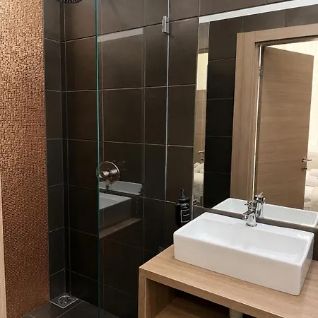 E14 Grand Budapešť